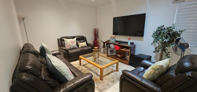 3 Bedroom Property for Sale in Villa Diamante Western Cape